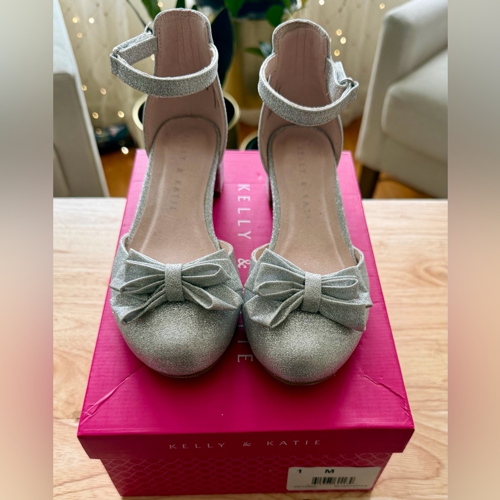 Kelly & Katie Silver Kids Dress Shoes